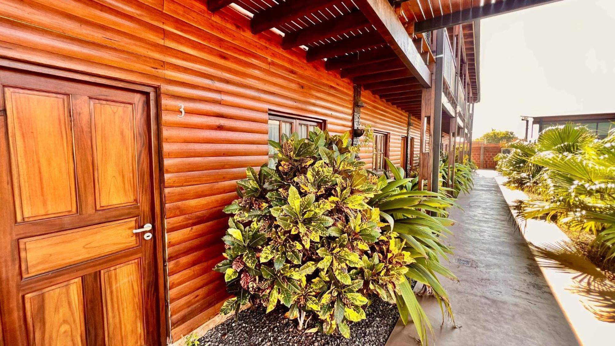 Alma Pura Hotel Puerto Iguazu Ngoại thất bức ảnh