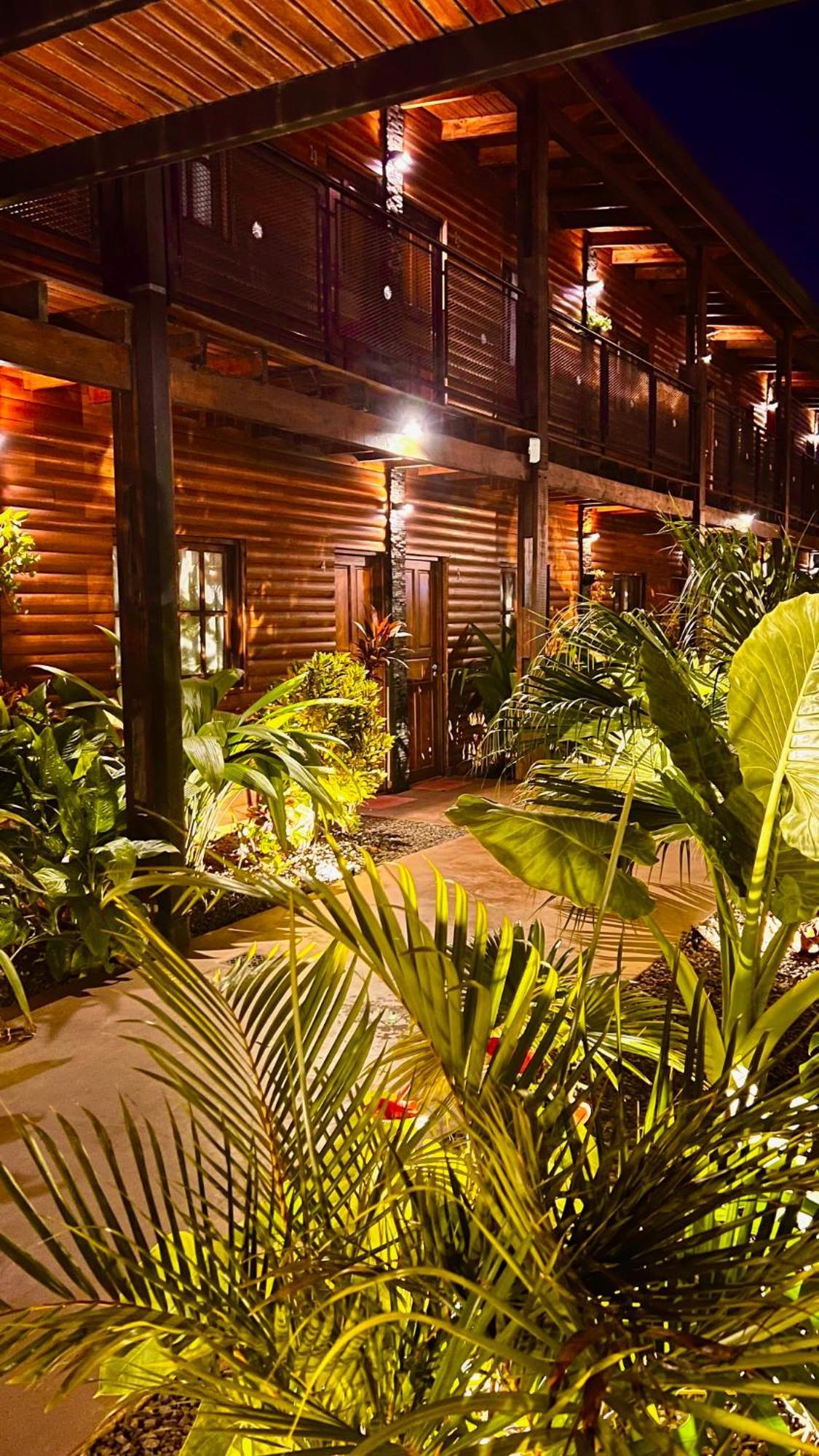 Alma Pura Hotel Puerto Iguazu Ngoại thất bức ảnh